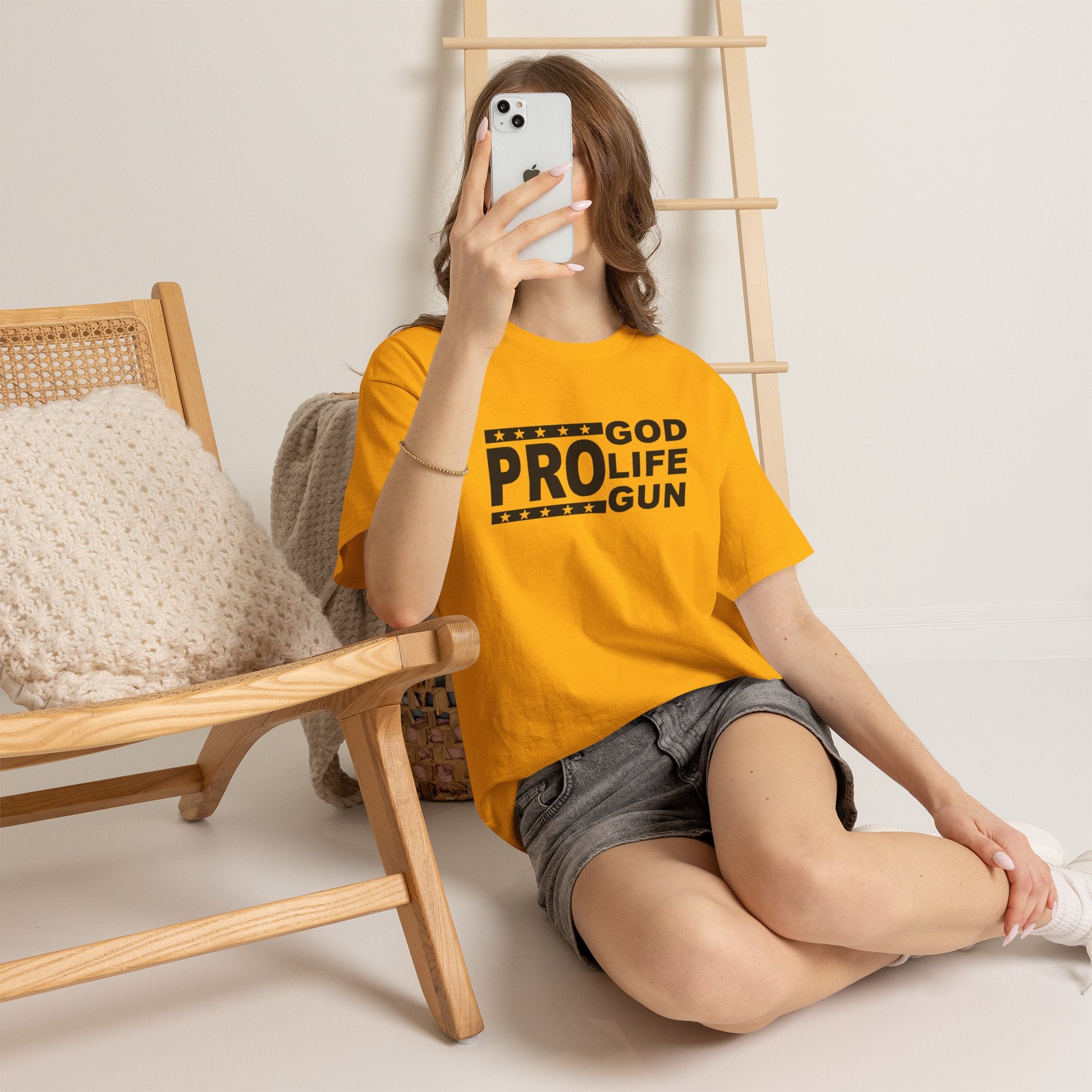 Pro God Life Guns T-Shirt